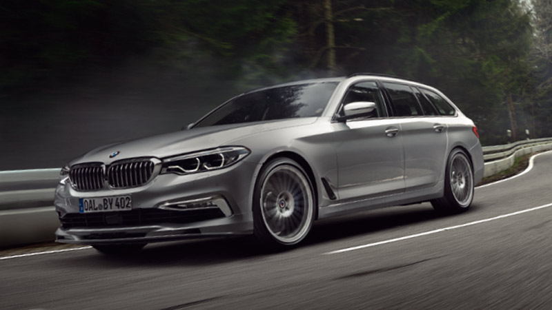 BMW ALPINA B5 BITURBO - BMW jadące drogą