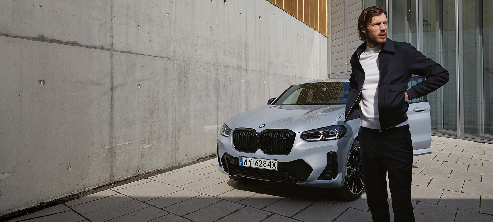 BMW X4.